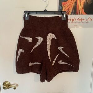 Nike Phoenix Cozy Boucle Shorts